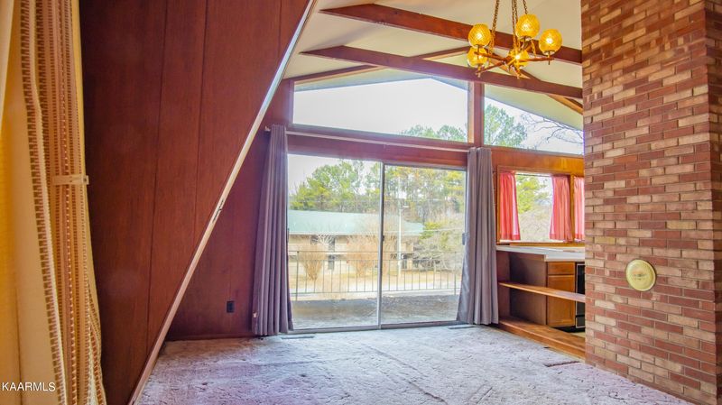 7744 Chestnut Hill Rd, Townsend, TN 37882