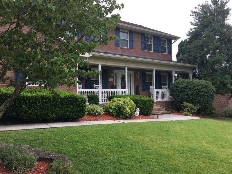 7744 Norwich Rd, Powell, TN 37849