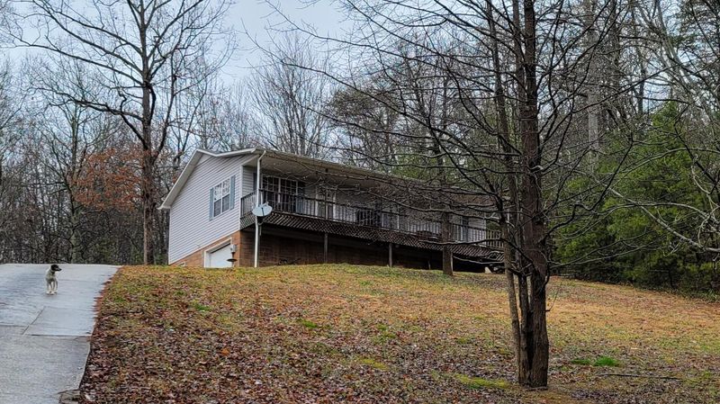 775 Sugar Hollow Rd, Bean Station, TN 37708