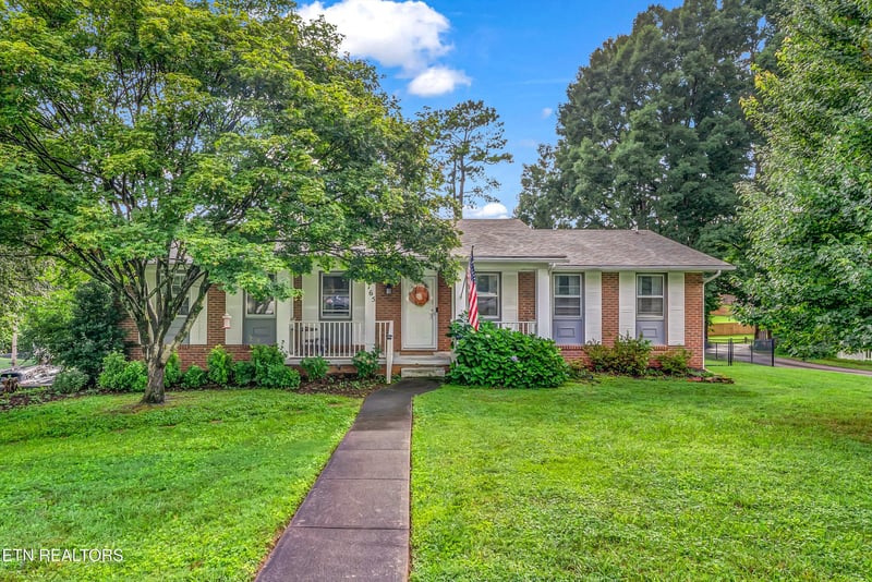 7765 Maida Vale Cir, Powell, TN 37849