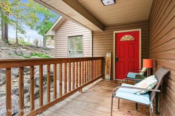 777 Lindsey Mill Cir, Rocky Top, TN 37769