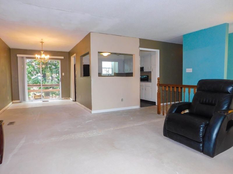 7776 Cranley Rd, Powell, TN 37849