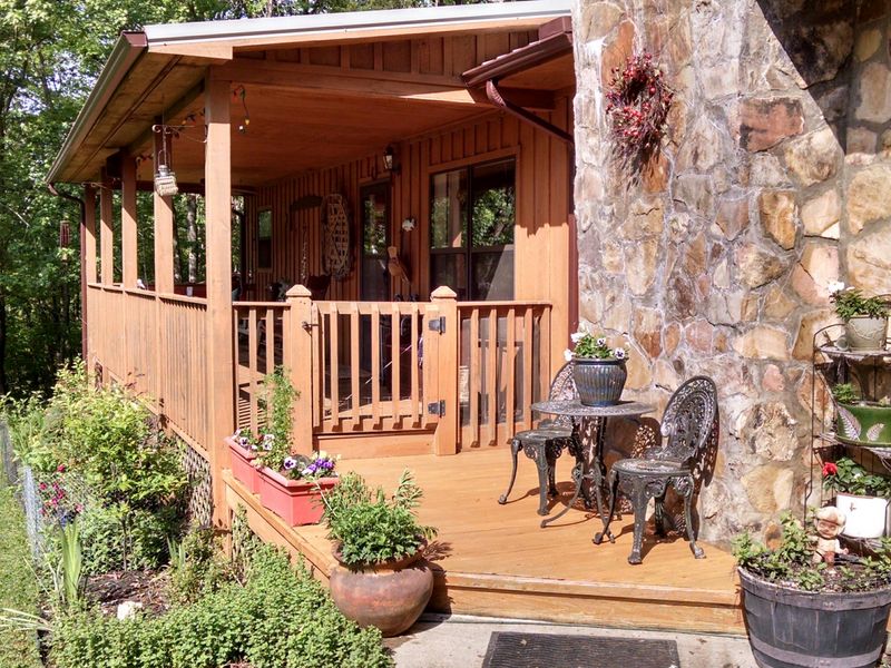 7777 Cedar Creek Rd, Townsend, TN 37882