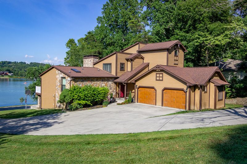 7785 Melanie Cir, Talbott, TN 37877