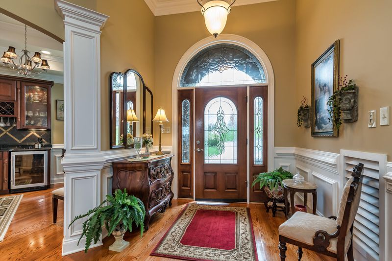 780 Oak Chase Blvd, Lenoir City, TN 37772