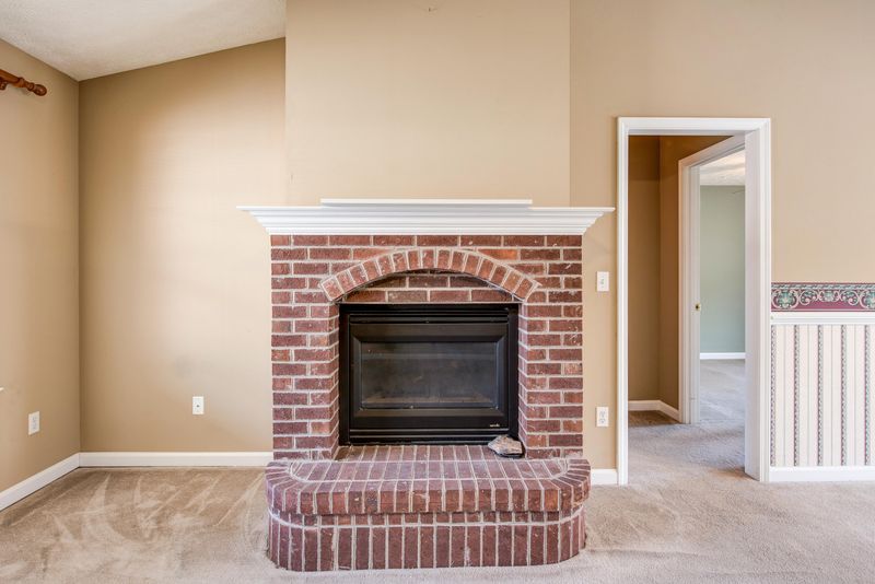 7800 Verona Ln, Powell, TN 37849