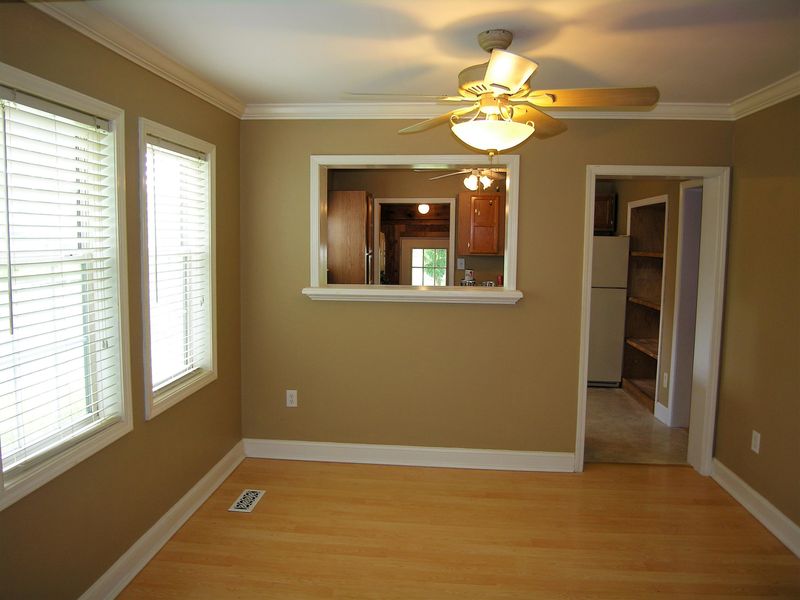 7801 Karnes Rd, Corryton, TN 37721