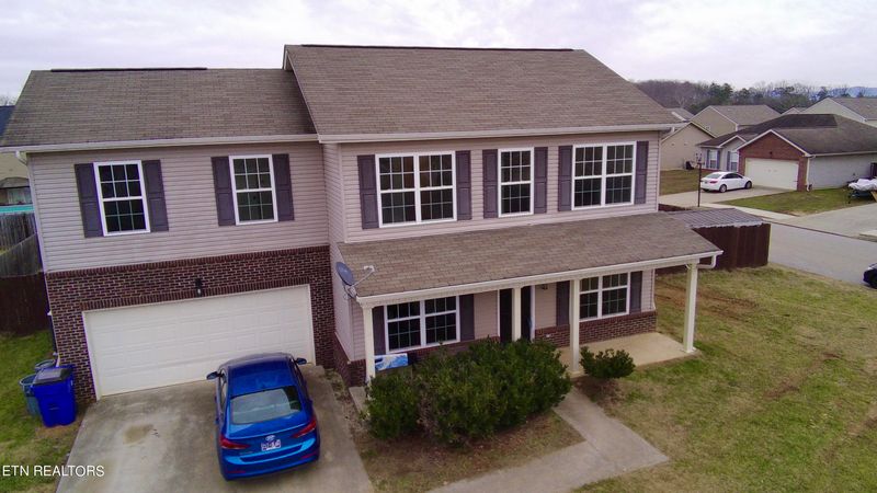 7802 Edwards Place Blvd, Corryton, TN 37721