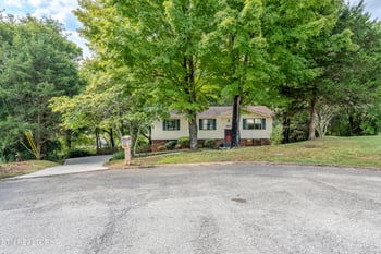 7803 Binfield Ct, Powell, TN 37849