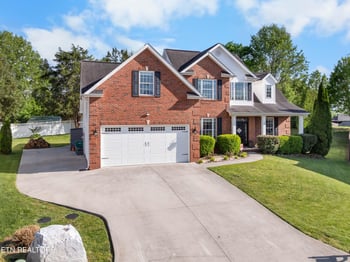 7803 Chillingsworth Ln, Knoxville, TN 37938