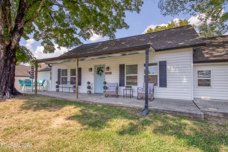 7804 Sevierville Pike, Knoxville, TN 37920