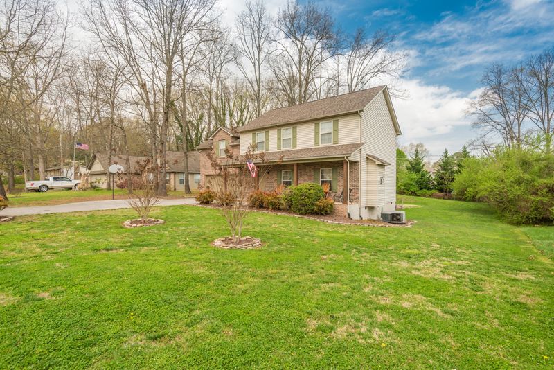 7808 Ashley Rd, Powell, TN 37849