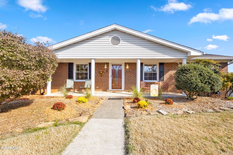 7808 Berkshire Blvd, Powell, TN 37849