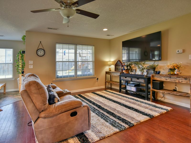 7808 Edwards Place Blvd, Corryton, TN 37721