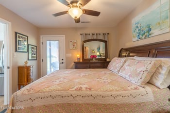7808 Morris Rd, Knoxville, TN 37938