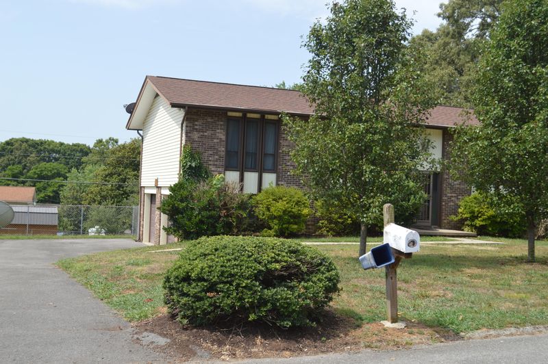 7809 Ashley Rd, Powell, TN 37849