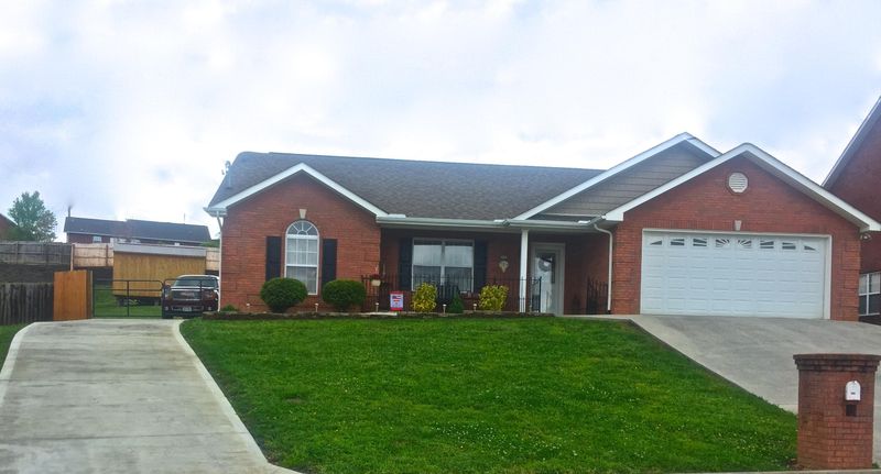 7809 Knowledge Ln, Knoxville, TN 37938