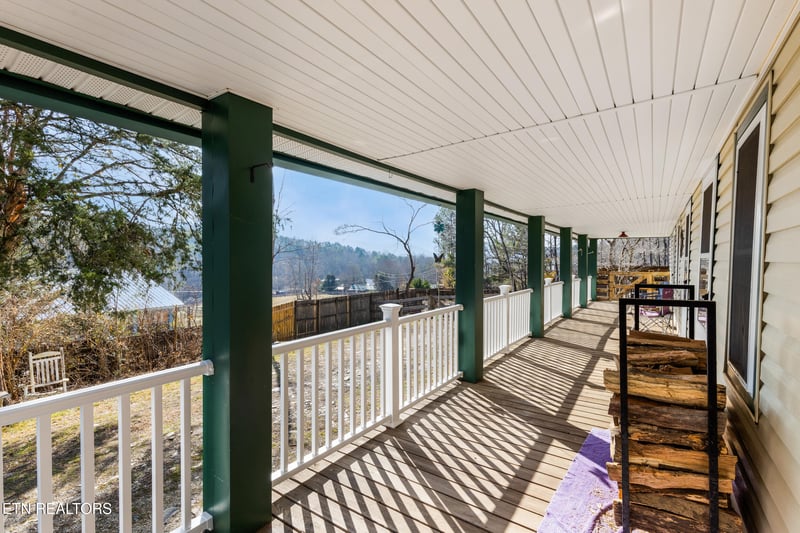 7810 Berry Williams Rd, Townsend, TN 37882
