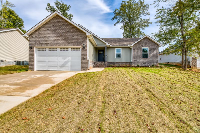7811 Stanley Rd, Powell, TN 37849