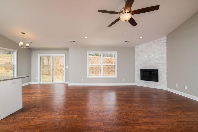 7811 Stanley Rd, Powell, TN 37849