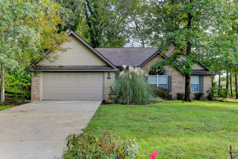 7812 Ashley Rd, Powell, TN 37849