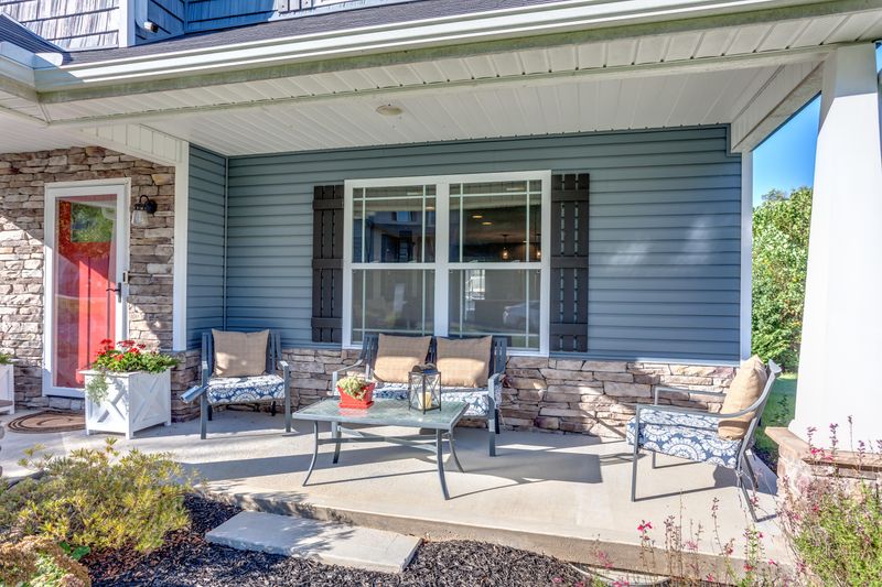 7812 Elkton Ln, Powell, TN 37849