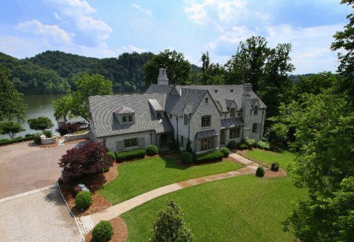 7812 Kara Ln, Knoxville, TN 37919