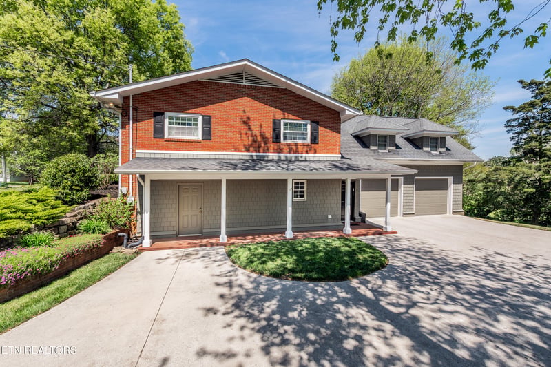 7813 Sheffield Dr, Knoxville, TN 37909