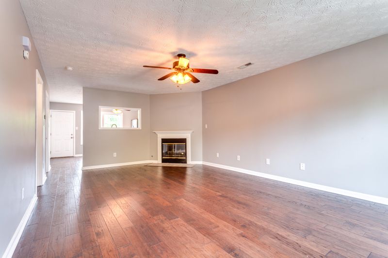 7813 Stone Garden Way, Powell, TN 37849