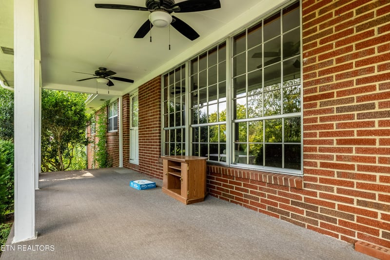 7814 E Lamar Alexander Pkwy, Townsend, TN 37882