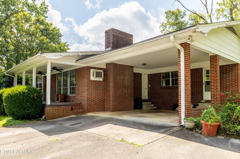 7814 E Lamar Alexander Pkwy, Townsend, TN 37882