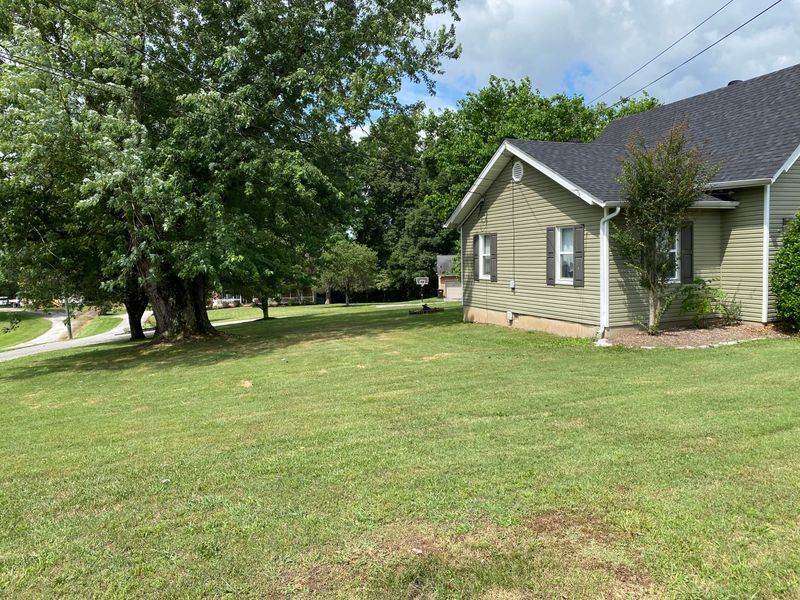 7815 Heiskell Rd, Powell, TN 37849