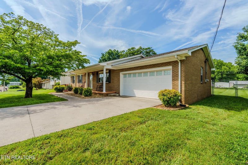 7817 Sweet Ln, Knoxville, TN 37938