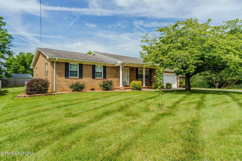 7817 Sweet Ln, Knoxville, TN 37938