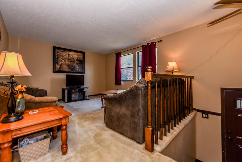 7820 Tressa Cir, Powell, TN 37849