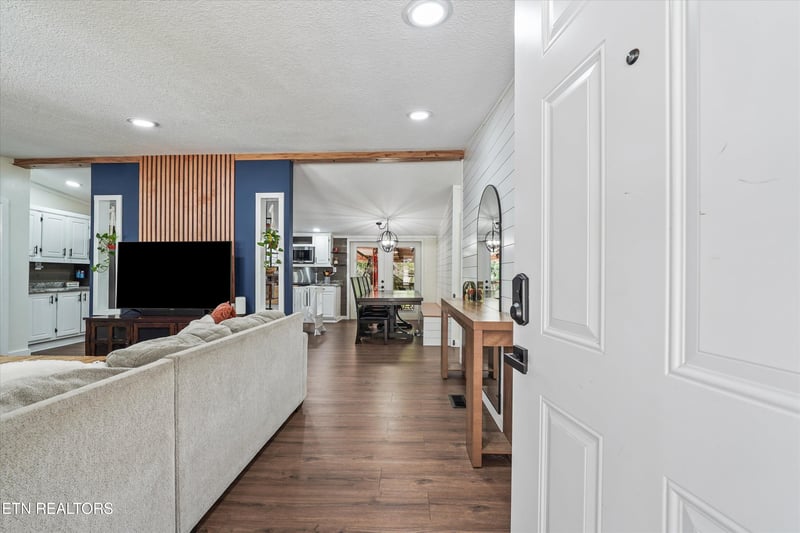 7821 Babs Rd, Knoxville, TN 37920