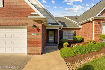 7821 Bailey Bridge Way, Knoxville, TN 37938