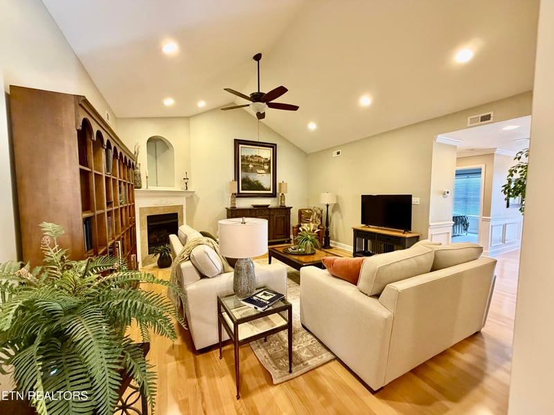 7823 Bethany Hills Rd, Knoxville, TN 37938