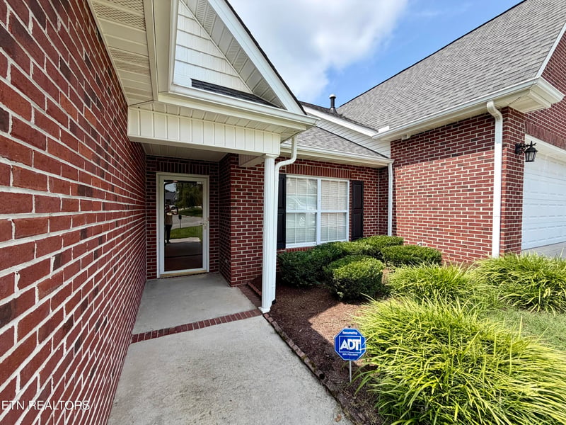 7823 Bethany Hills Rd, Knoxville, TN 37938
