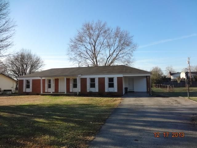 7825 Whitcomb Rd, Powell, TN 37849