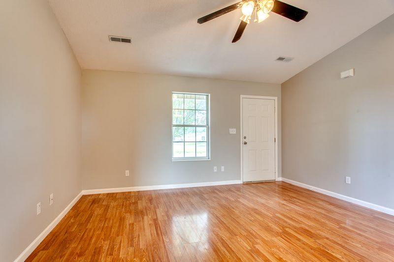 7828 Ralph Youmans Rd, Corryton, TN 37721