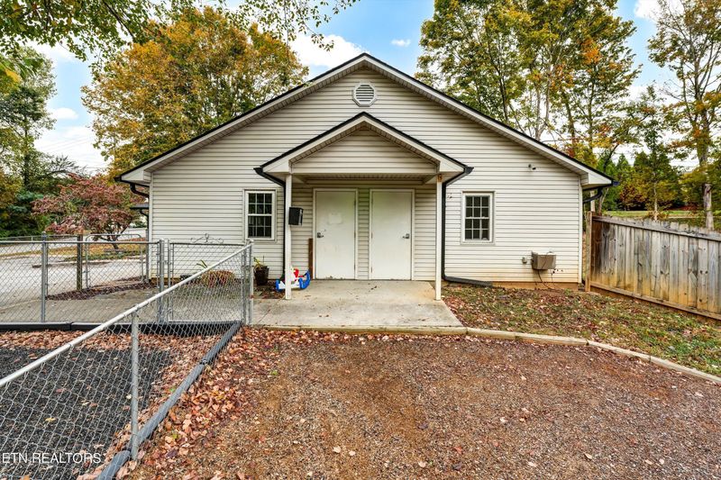 7828 S Northshore Dr, Knoxville, TN 37919