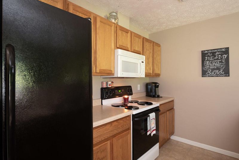 7830 Stone Garden Way, Powell, TN 37849