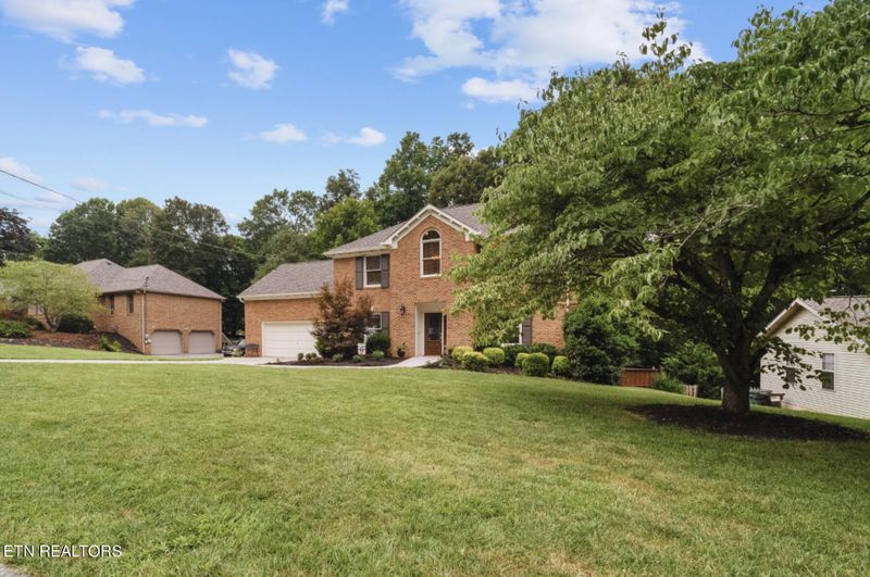7832 Ember Crest Tr, Knoxville, TN 37938