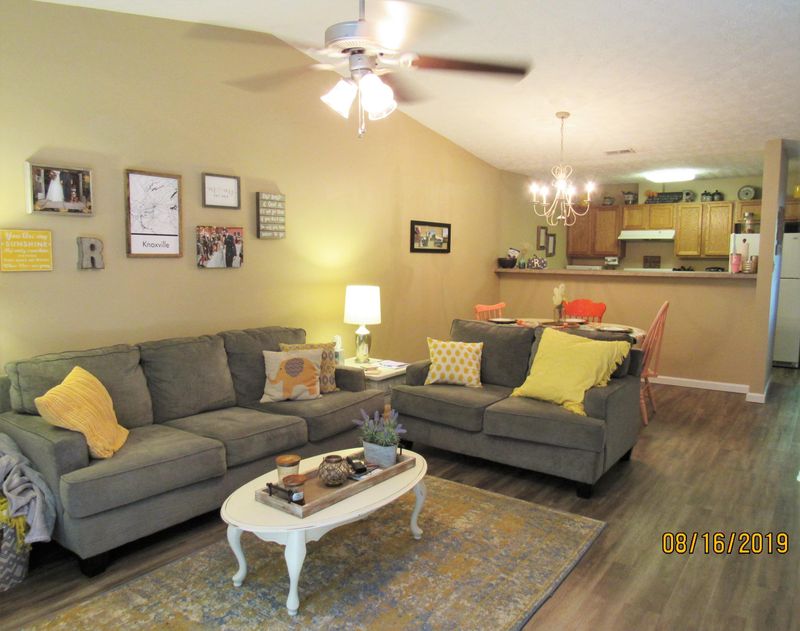 7832 Stone Garden Way, Powell, TN 37849