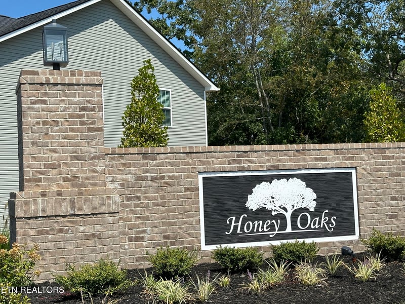 7834 Tree Line Ln, Corryton, TN 37721