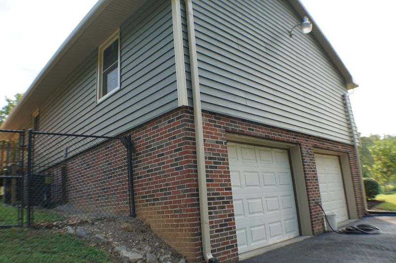 7848 Mcmillan Rd, Knoxville, TN 37914