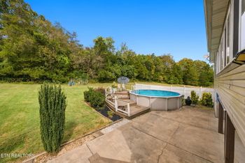 785 Harvest Meadows Dr, Kodak, TN 37764