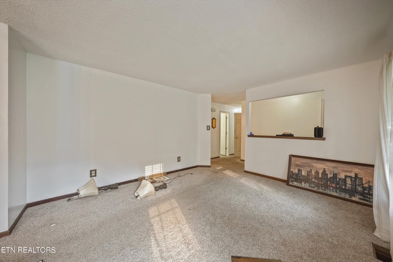 7853 Cedarcrest Rd, Knoxville, TN 37938