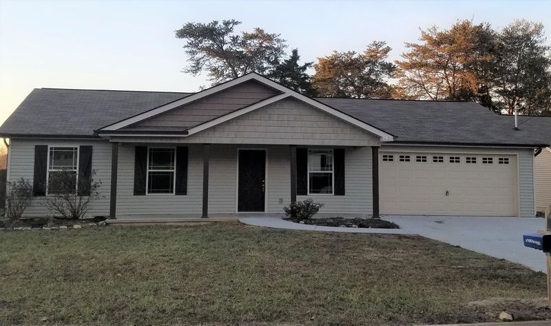 7855 Stonewood Creek Dr, Corryton, TN 37721